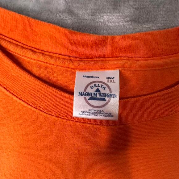 Vintage Cleveland OH American Resortwear USA Embroidered Orange T-shirt Size 2XL - Picture 3 of 6